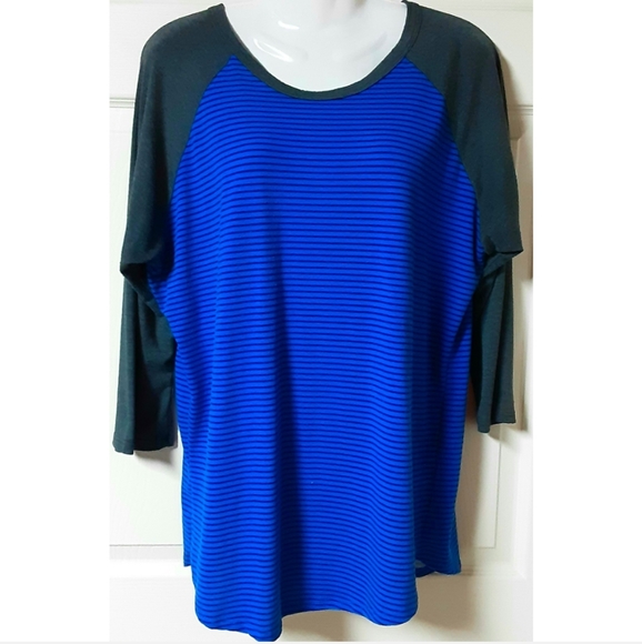 Lularoe Top Randy Baseball Style Raglan Sleeve Scoop Neck Size Large EUC - Picture 5 of 9
